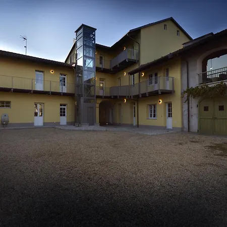 Via Ai Portici Aparthotel Caselle Torinese