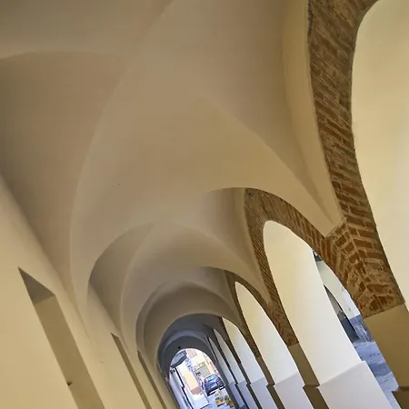 Aparthotel Via Ai Portici 3*