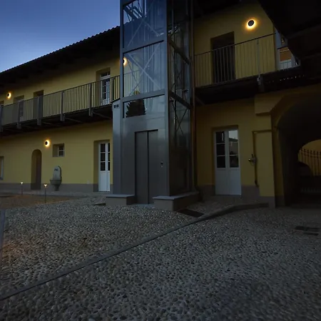 Via Ai Portici Aparthotel Caselle Torinese