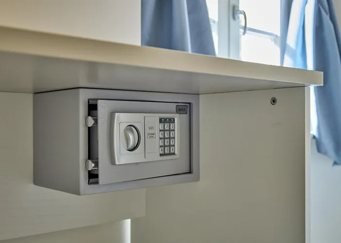Apartmanhotel Via Ai Portici 3*