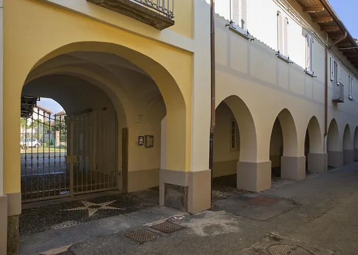 Via Ai Portici