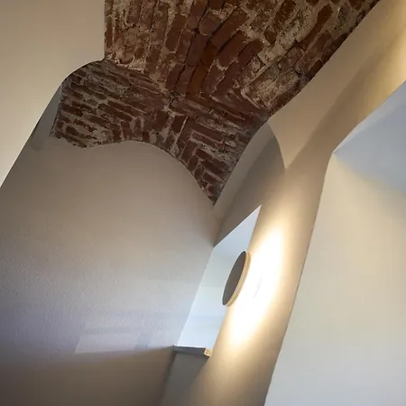 Via Ai Portici *