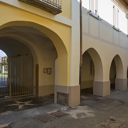 Via Ai Portici